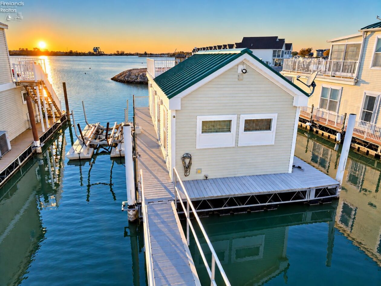 Ohio Lake Homes
